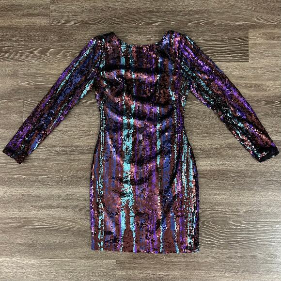 EUC Dress the Population Lola Sequin Mini Dress Sz M Long Sleeve Scoop Back NYE - Picture 2 of 16